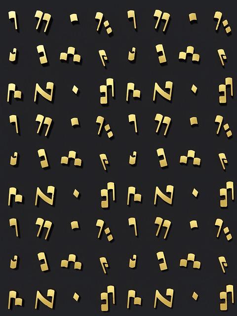 Historical Examination: What Is Old Latin Mass? 5 4. The Role of Gregorian Chant: Analyzing its Musical and Spiritual Significance in the Latin Mass