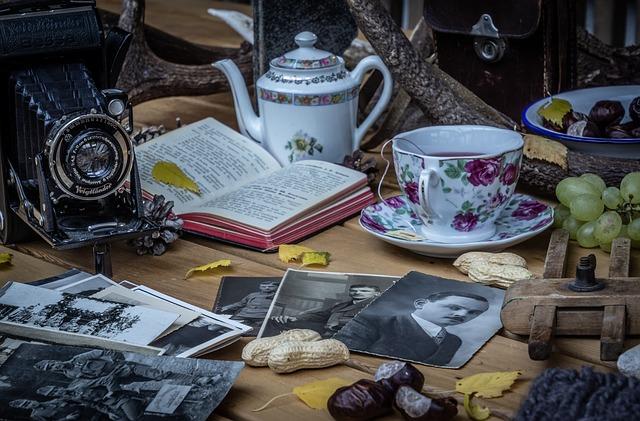 Historical Inquiries: Did the Teutonic Order Have Sergeants in the Holy Land? 6 7. Archival Research: Tracking Down Documented References to Teutonic Order's Sergeants