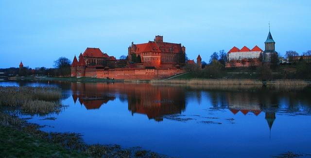 Historical Inquiries: Did the Teutonic Order Have Sergeants in the Holy Land? 2 1. Overview of the Teutonic Order: Origins, Structure, and Missions in the Holy Land