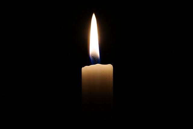 The Role of Candles and Darkness in Tenebrae