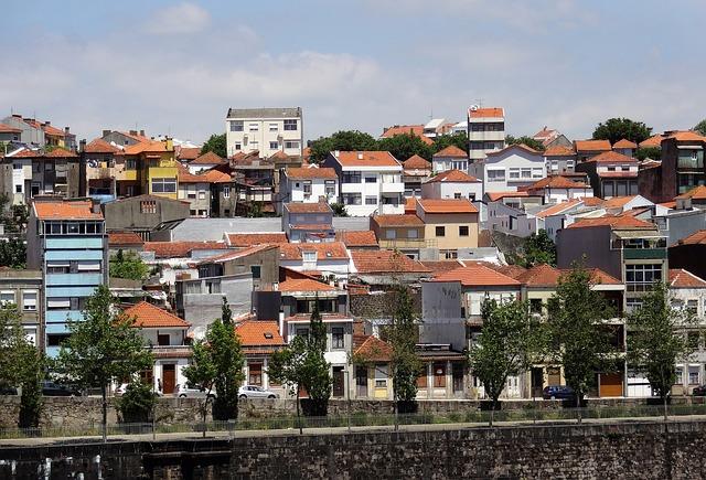 Geographical Inquiry: How Many Saint Catherine's Are There? 6 Comparing Population Densities in Saint Catherine's Regions