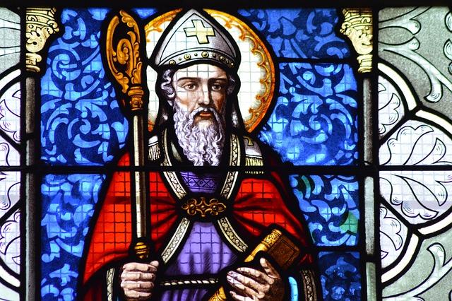 Unlocking the Mysteries of the Phoenix Catholic Diocese 3 3. Examining the Role of the Bishop: Influences and Decision-Making Processes