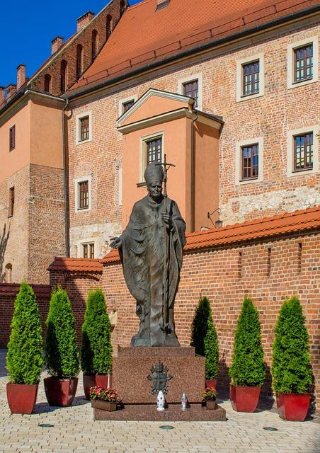 Who Was the Second Pope in the Catholic Church? Historical Figures Revealed! 7 The Role of the Second Pope in Shaping Catholicism