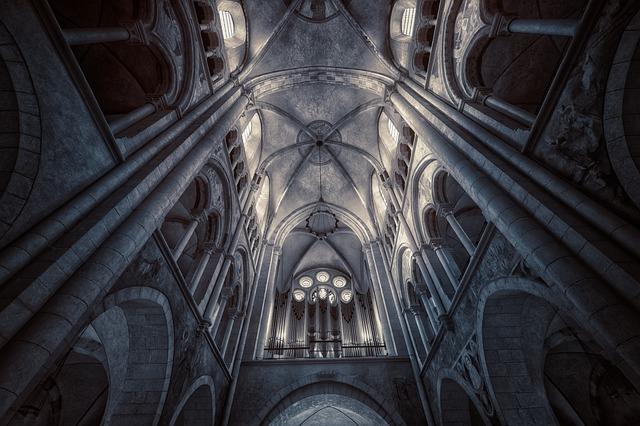 Can Deacons Marry in the Catholic Church? Clerical Roles Explored! 6 Historical Perspective on Marriage and Clergy in the Catholic Church