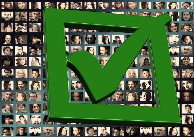 What Is a Low Latin Mass? Ecclesiastical Observances Explored 6 How to Participate in a Low Latin Mass